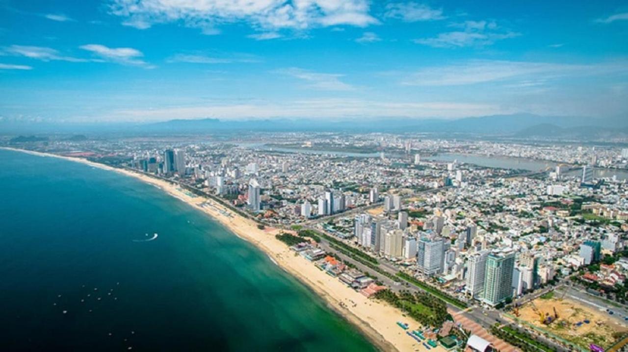 Continent Hotel Da Nang Bagian luar foto